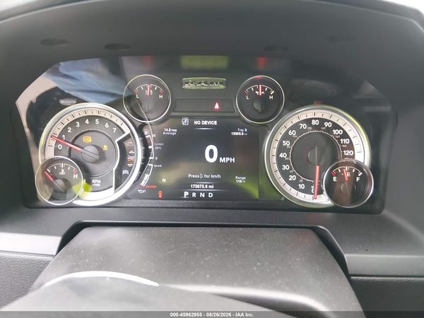 2017 RAM 1500 LARAMIE  4X4 5'7 BOX — I7