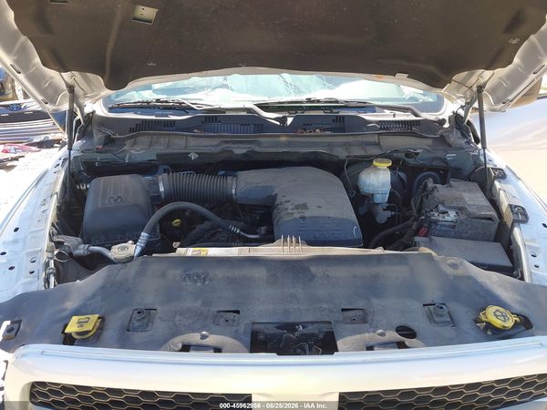 2018 RAM 1500 EXPRESS  4X4 6'4 BOX