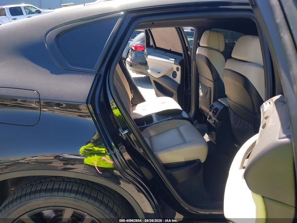 2014 BMW X6 XDRIVE50I — I8