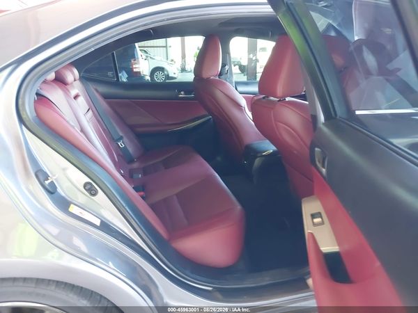 2017 LEXUS IS 200T — I8