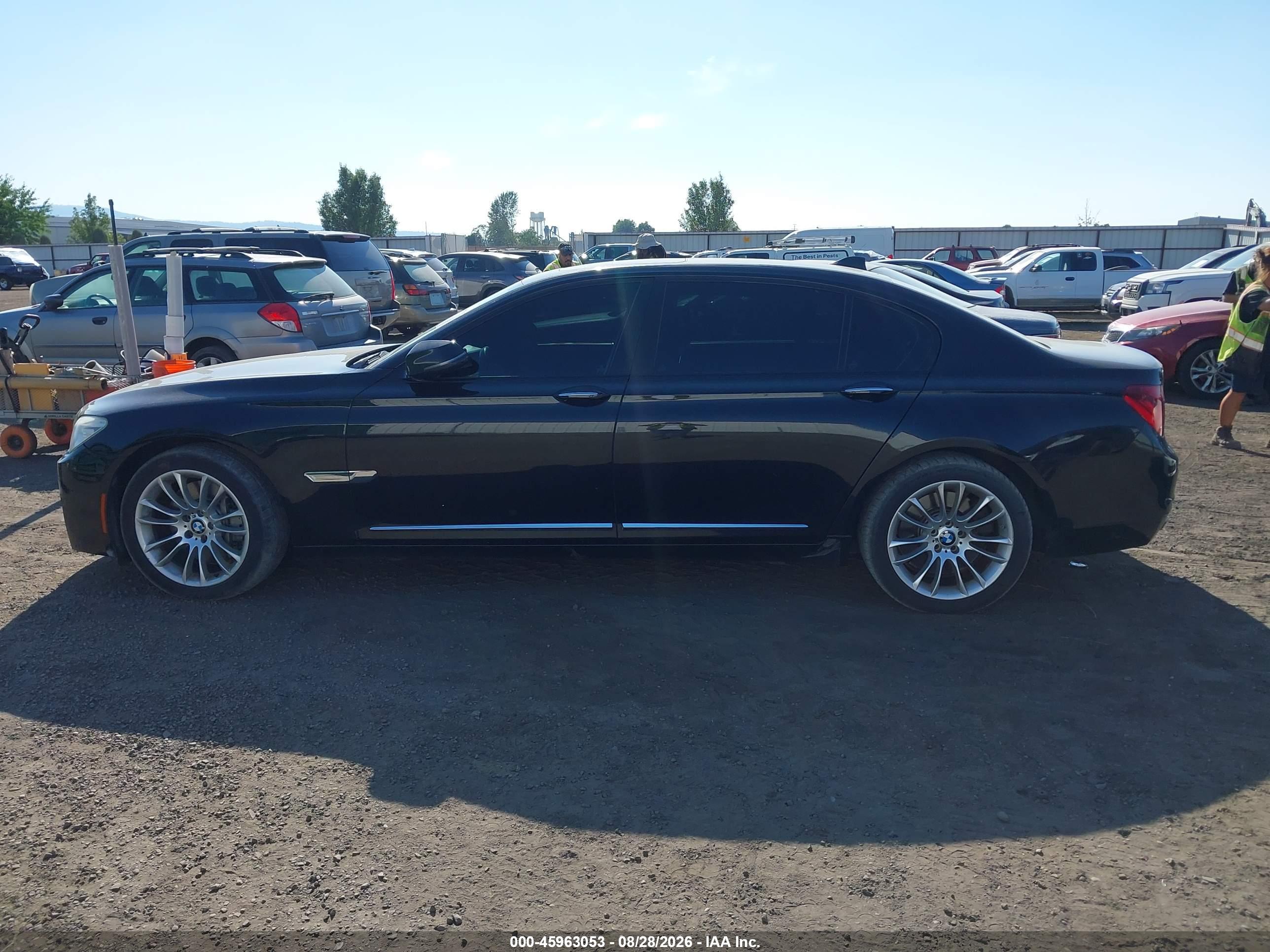 2015 BMW 750LI