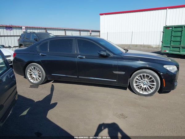 2015 BMW 750LI