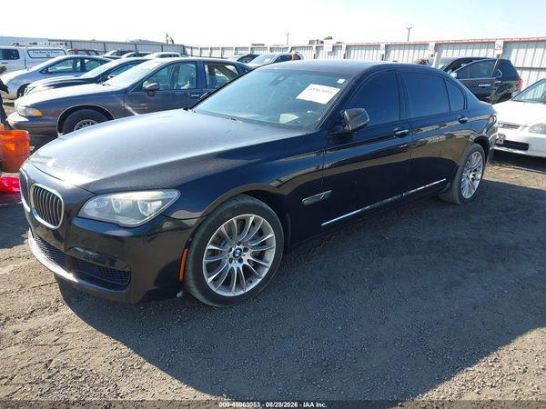 2015 BMW 750LI