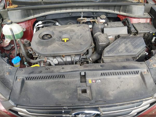 2016 HYUNDAI TUCSON SE