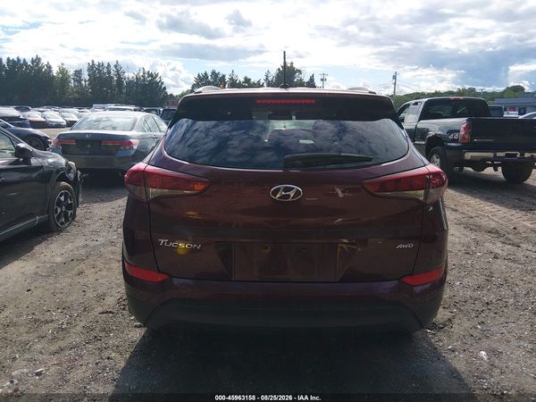 2016 HYUNDAI TUCSON SE