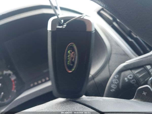 2018 FORD EDGE SE — I11