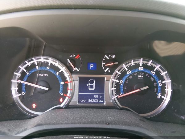 2017 TOYOTA 4RUNNER SR5 — I7