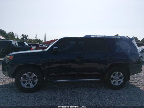 2017 TOYOTA 4RUNNER SR5 — I117