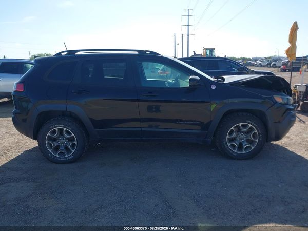 2022 JEEP CHEROKEE TRAILHAWK 4X4