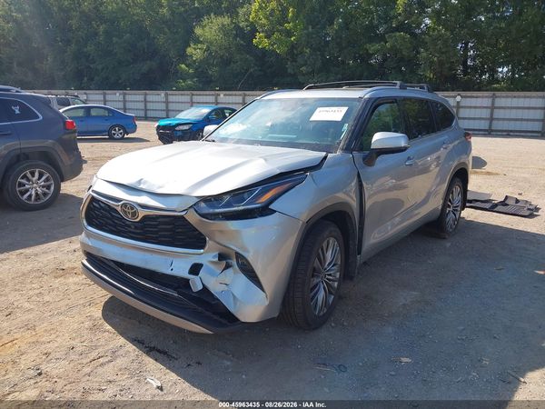 2021 TOYOTA HIGHLANDER PLATINUM — I2