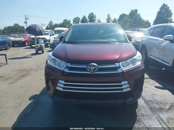 2019 TOYOTA HIGHLANDER LE