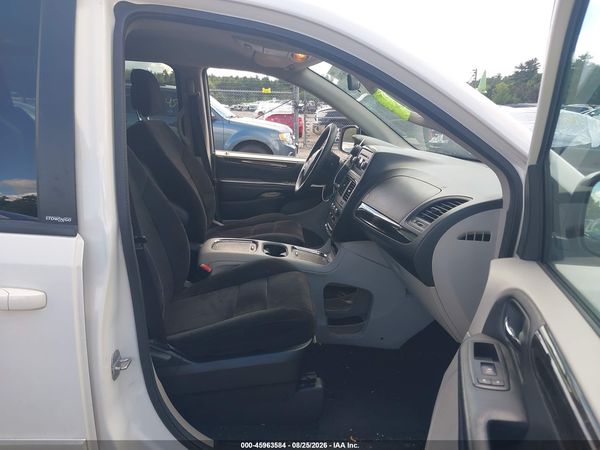 2013 DODGE GRAND CARAVAN SXT — I5