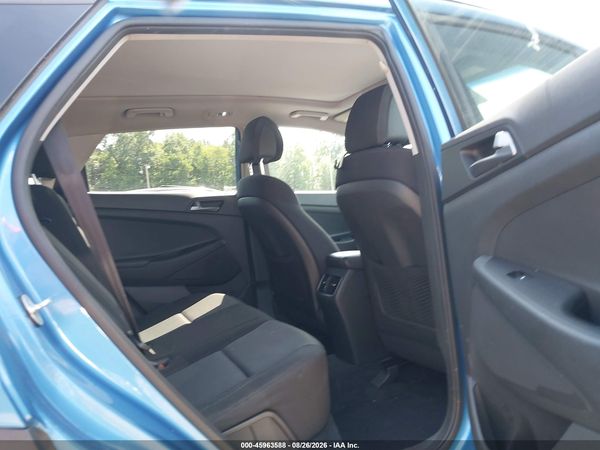 2017 HYUNDAI TUCSON NIGHT — I8