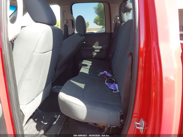 2018 RAM 1500 SLT  4X2 6'4 BOX