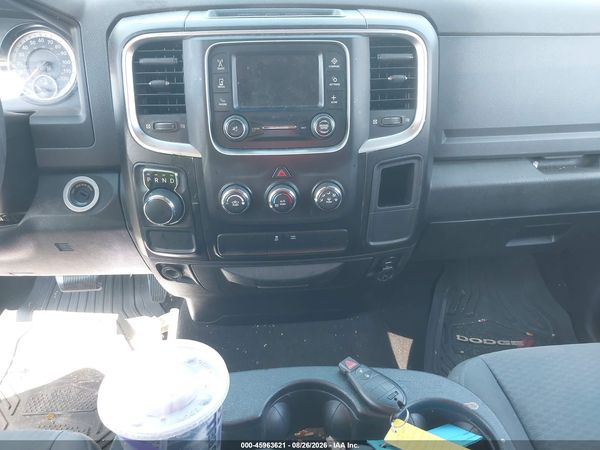 2018 RAM 1500 SLT  4X2 6'4 BOX