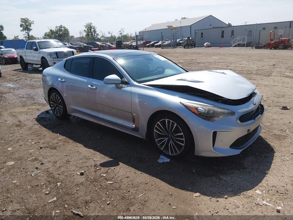2018 KIA STINGER PREMIUM — I1
