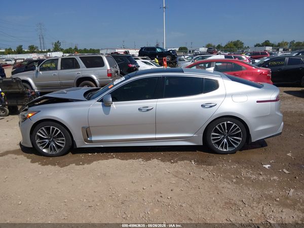 2018 KIA STINGER PREMIUM — I117