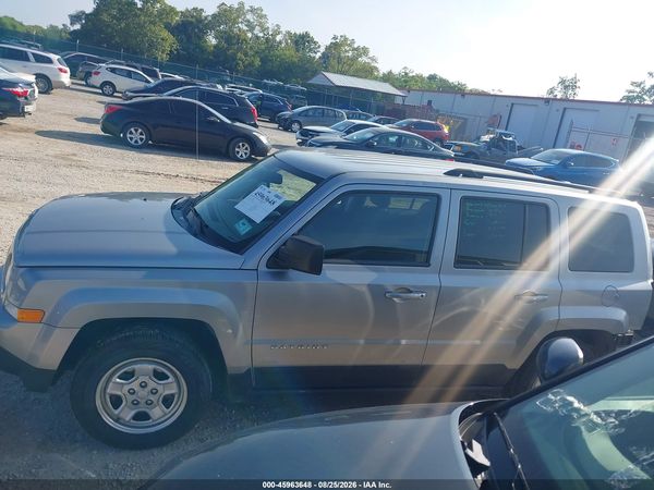2016 JEEP PATRIOT SPORT — I117