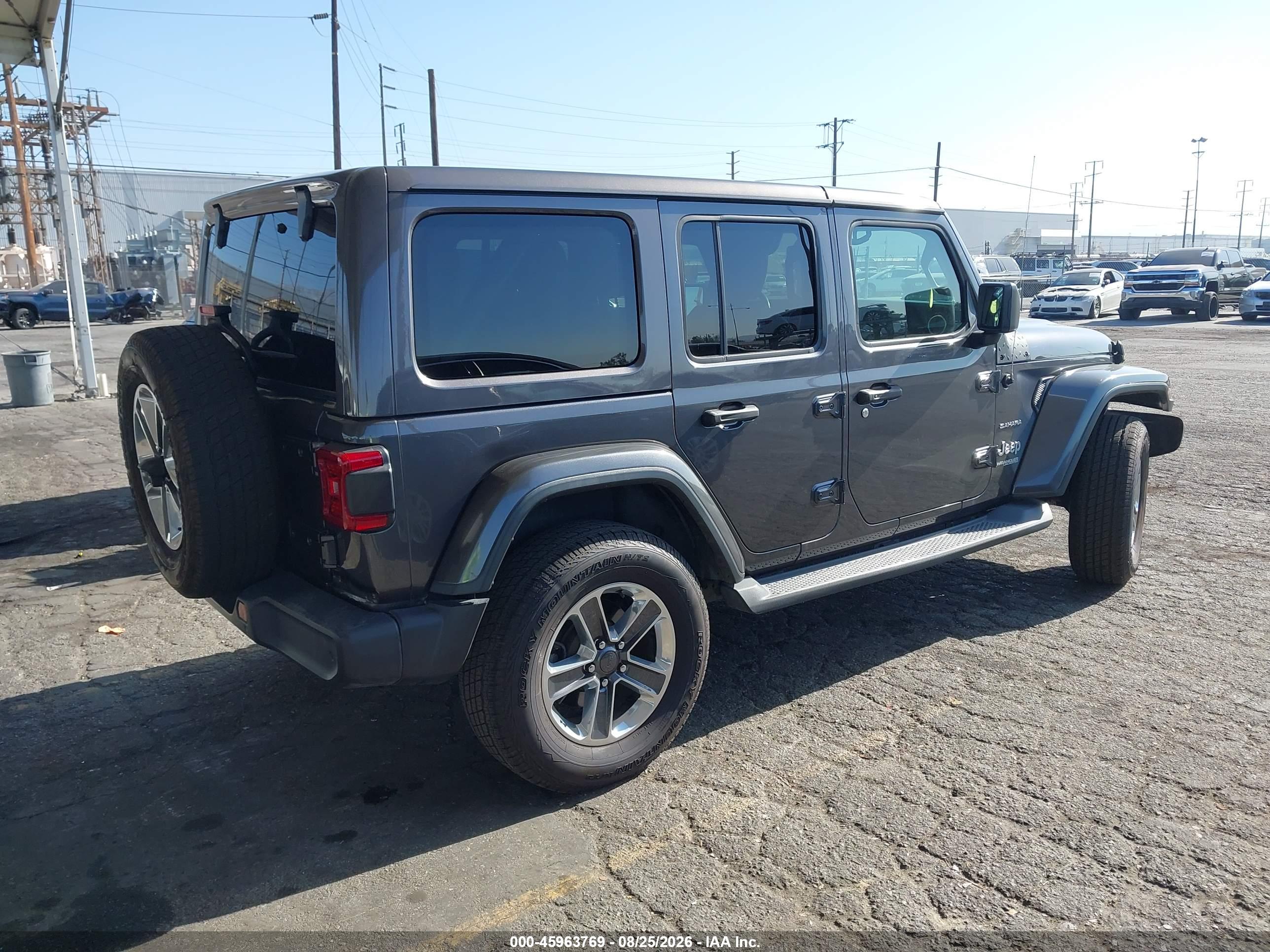 2018 JEEP WRANGLER UNLIMITED SAHARA 4X4