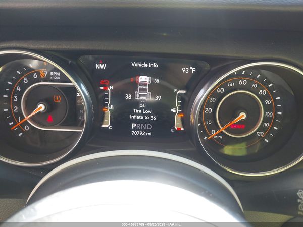 2018 JEEP WRANGLER UNLIMITED SAHARA 4X4