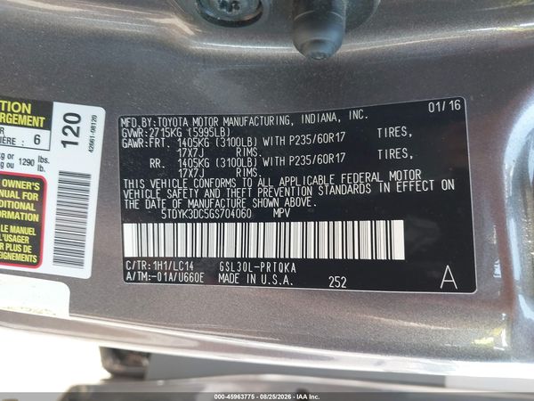 2016 TOYOTA SIENNA XLE 8 PASSENGER — I9