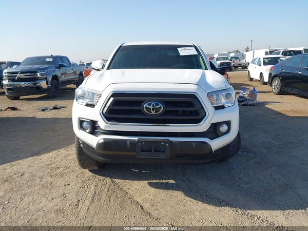 2022 TOYOTA TACOMA SR5 V6