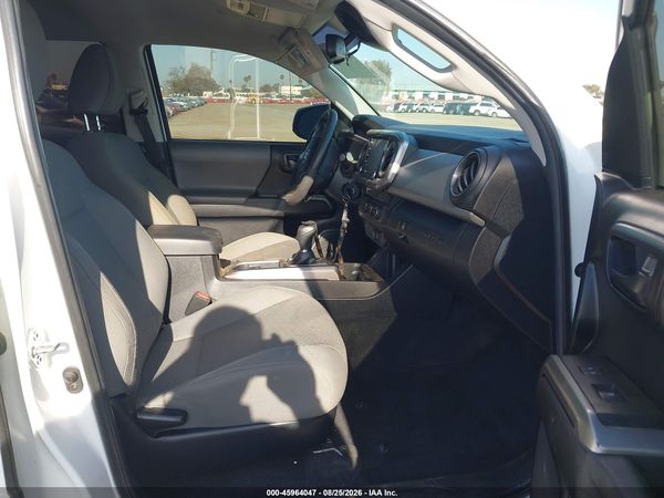 2022 TOYOTA TACOMA SR5 V6