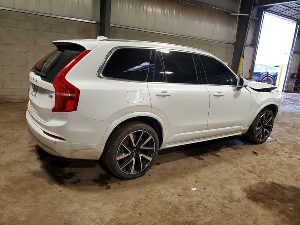 2022 VOLVO XC90 Momentum (excl S60)