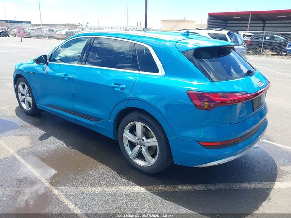 2019 AUDI E-TRON PREMIUM PLUS — I3