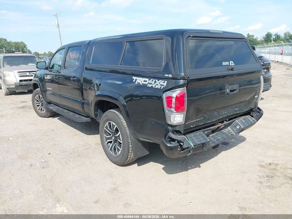 2023 TOYOTA TACOMA TRD SPORT — I3