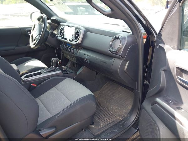 2023 TOYOTA TACOMA TRD SPORT — I5