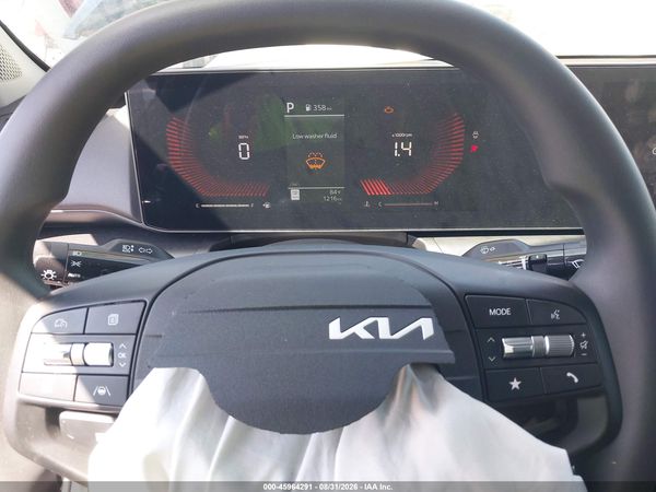 2026 KIA K4 LXS — I7