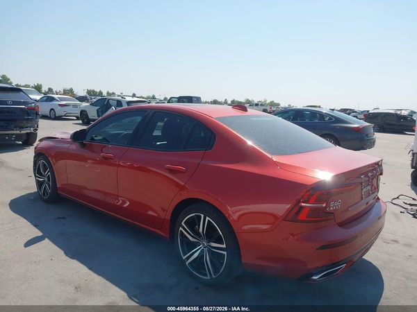 2022 VOLVO S60 B5 R-DESIGN — I3