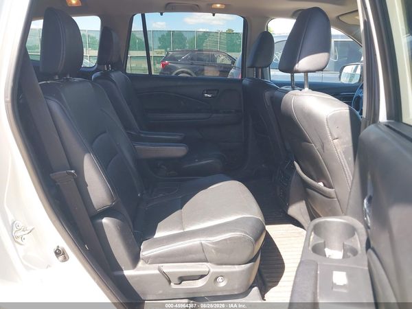 2016 HONDA PILOT ELITE — I8