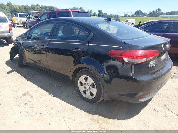 2017 KIA FORTE LX