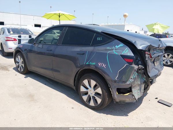 2023 TESLA MODEL Y — I3