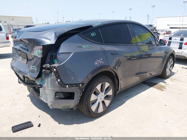 2023 TESLA MODEL Y — I4