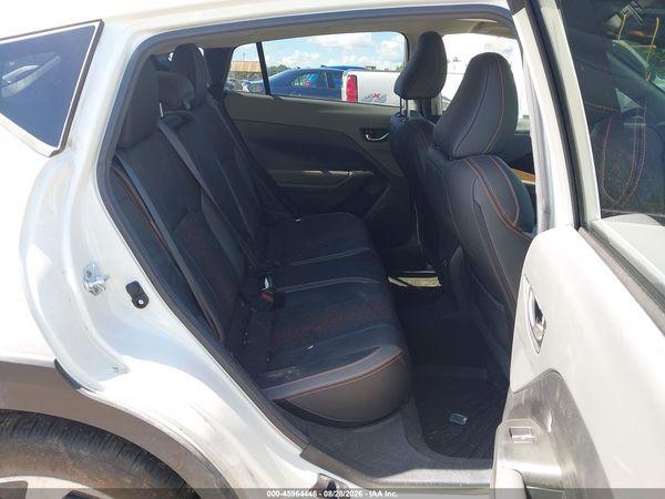 2026 SUBARU CROSSTREK LIMITED — I8