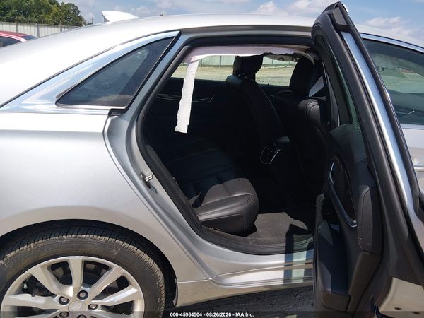 2016 CADILLAC XTS LUXURY COLLECTION — I8