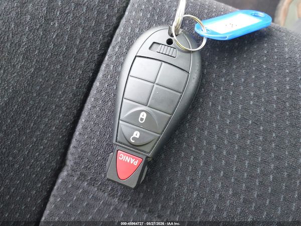2014 DODGE GRAND CARAVAN SE — I11