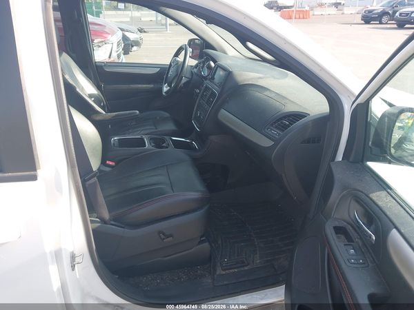 2017 DODGE GRAND CARAVAN GT