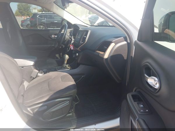 2017 JEEP CHEROKEE LATITUDE FWD
