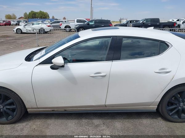 2019 MAZDA MAZDA3 PREMIUM PACKAGE