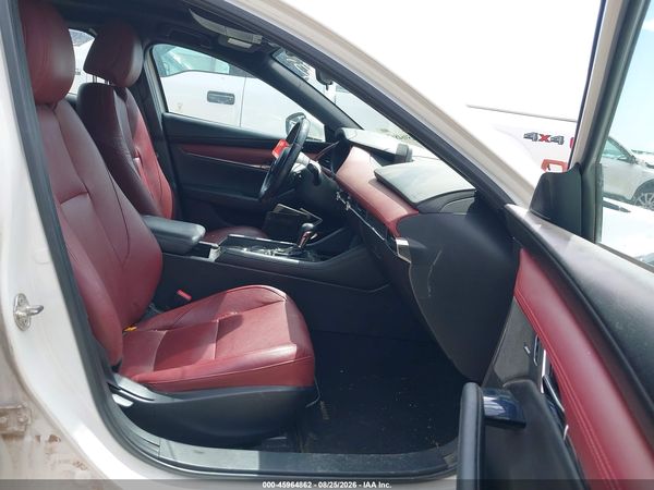 2019 MAZDA MAZDA3 PREMIUM PACKAGE