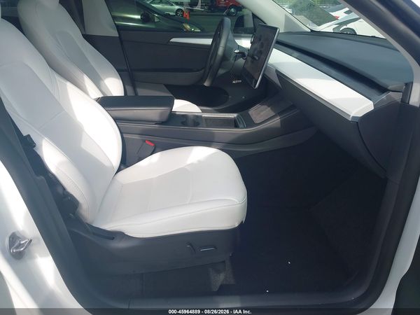 2022 TESLA MODEL Y — I5