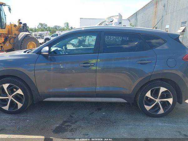2017 HYUNDAI TUCSON SPORT