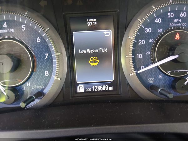 2017 TOYOTA SIENNA XLE PREMIUM 8 PASSENGER — I7