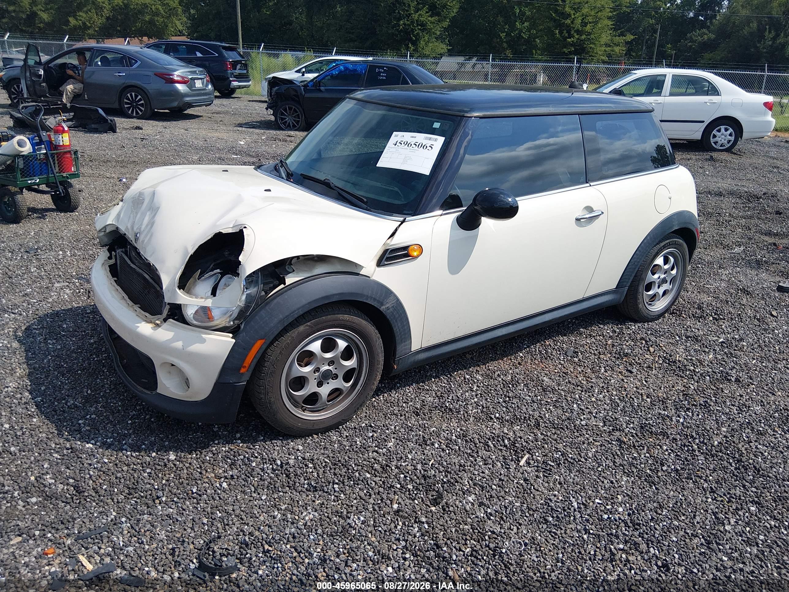 2012 MINI COOPER — I2