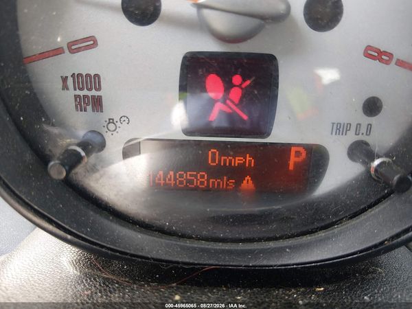 2012 MINI COOPER — I118