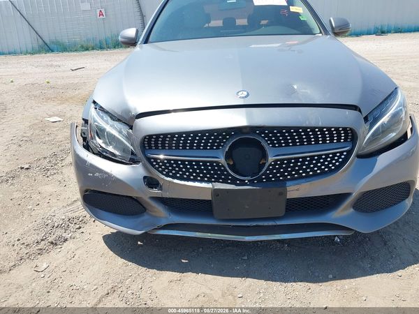 2016 MERCEDES-BENZ C 300 C300 — I152